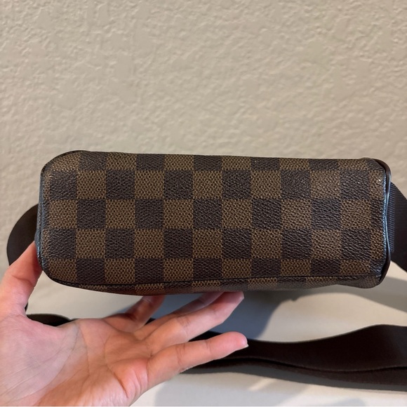 Louis Vuitton Olav PM Ebene Brown Damier Crossbody Shoulder Bag - Picture 5 of 15